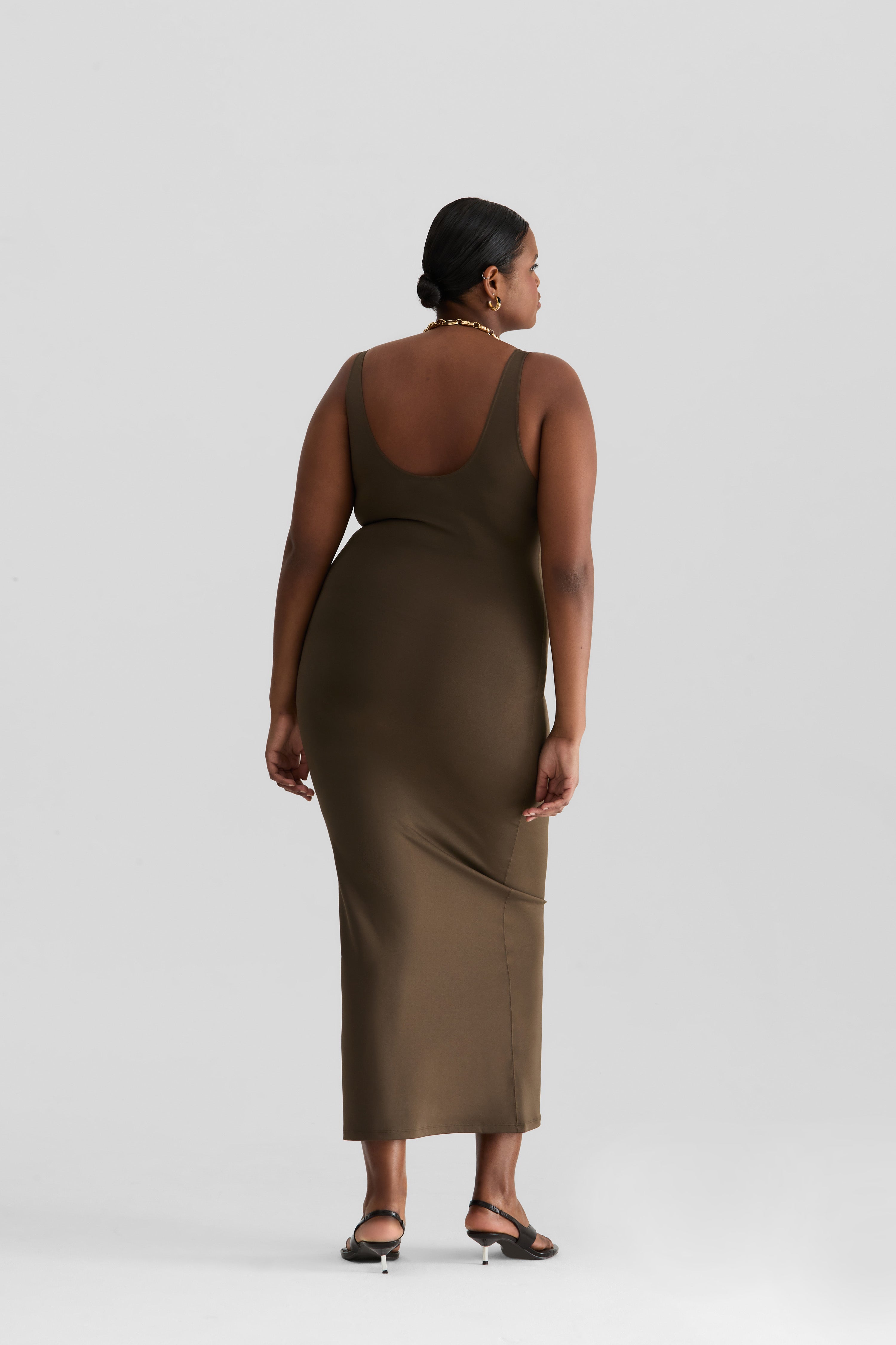 Scoop Neck Maxi Dress